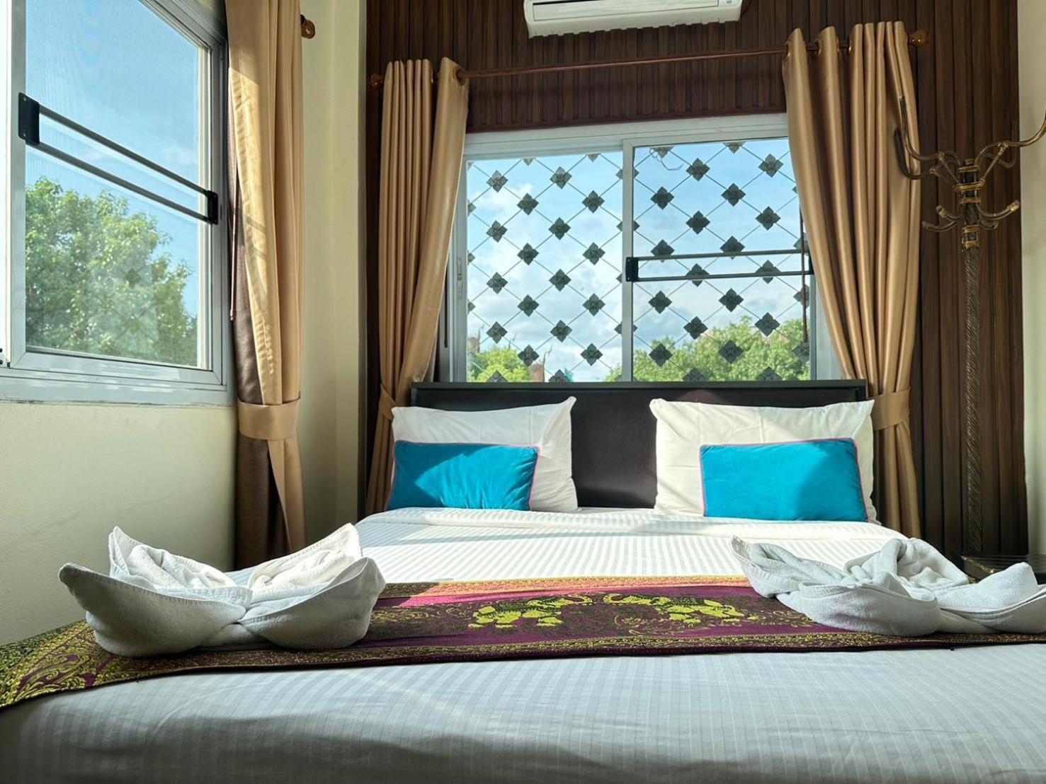 Mixay Paradise Hotel Vientiane Room photo